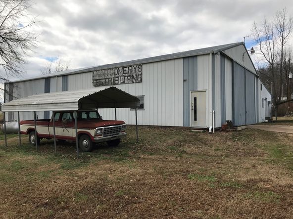 710 Bus Loop Sthwy 25, Dexter, MO 63841